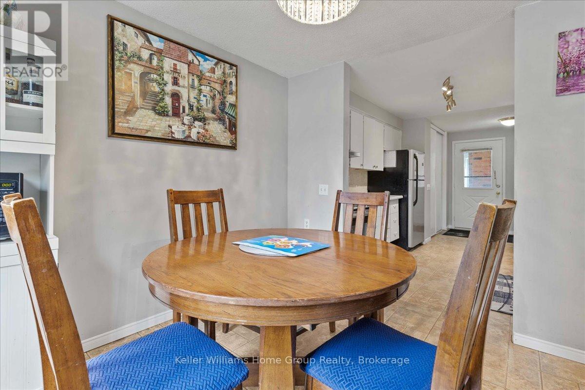 10 - 40 Silvercreek Parkway N, Guelph, Ontario  N1H 7X5 - Photo 8 - X12272652
