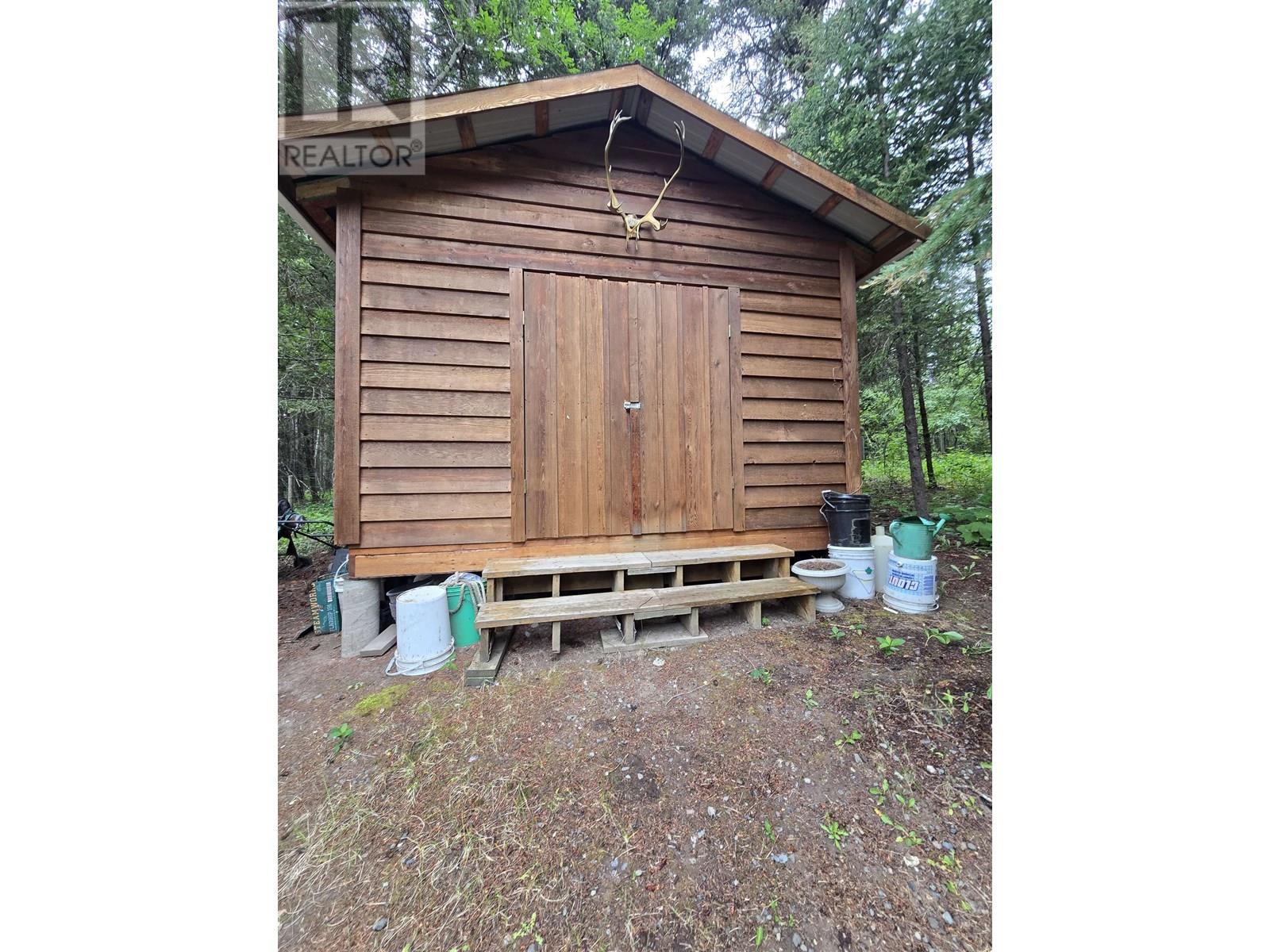 6178 Higgins Lake Road, Deka Lake / Sulphurous / Hathaway Lakes, British Columbia  V0K 1X3 - Photo 8 - R3024916