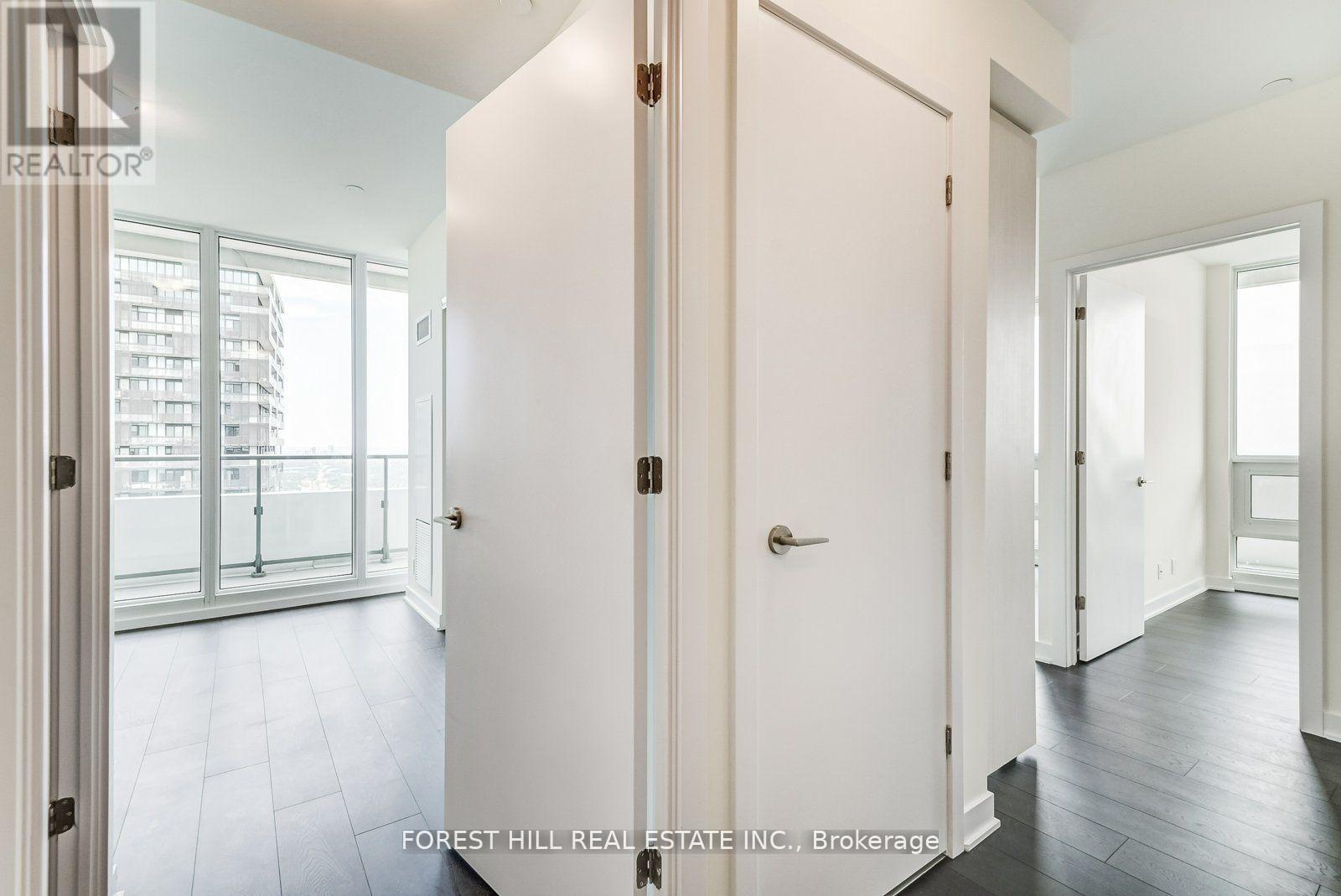 4502 - 2221 Yonge Street, Toronto, Ontario  M4S 2B4 - Photo 7 - C12272372