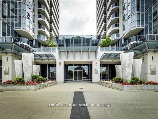 2105 - 5793 Yonge Street, Toronto (Newtonbrook East), Ontario  M2M 0A9 - Photo 2 - C12272472