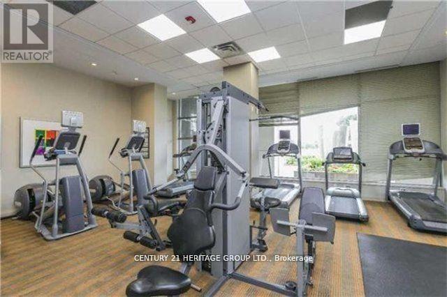 2105 - 5793 Yonge Street, Toronto (Newtonbrook East), Ontario  M2M 0A9 - Photo 9 - C12272472