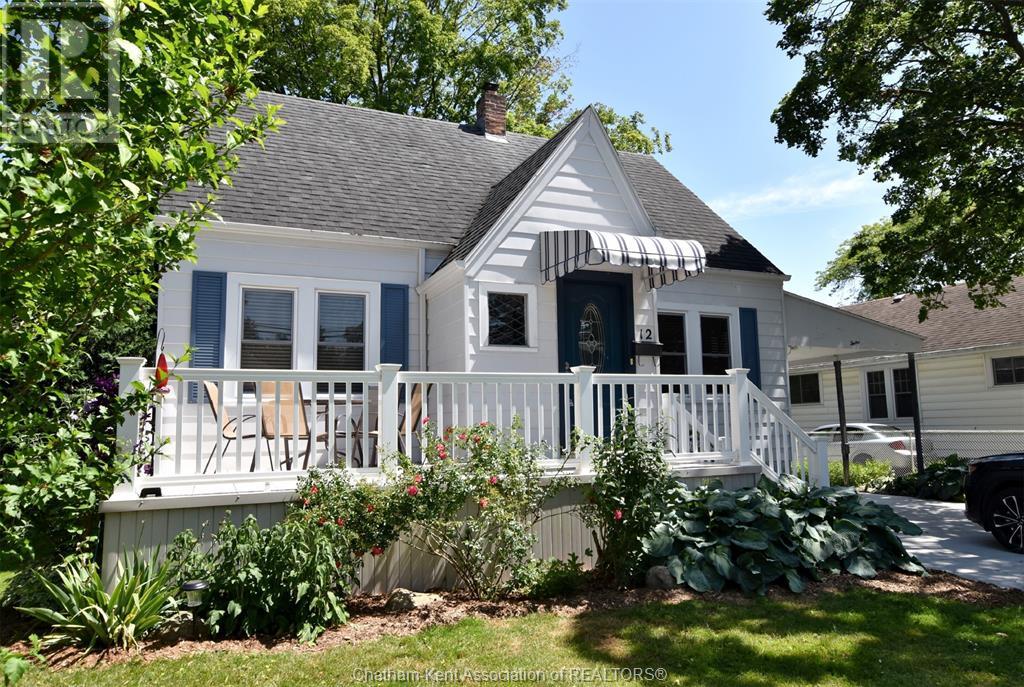 Property at 12 Alexandra AVENUE image 4