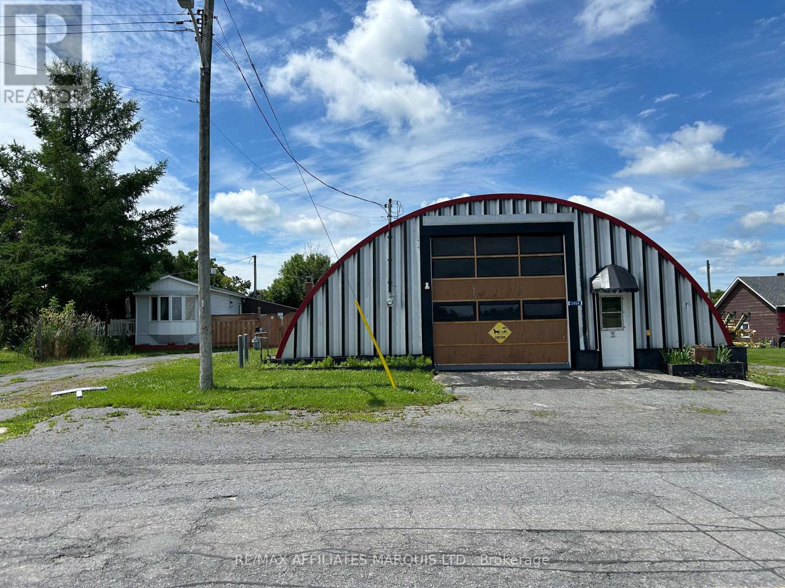 20977 Lochiel Road, North Glengarry, Ontario  K0C 1A0 - Photo 16 - X12052613