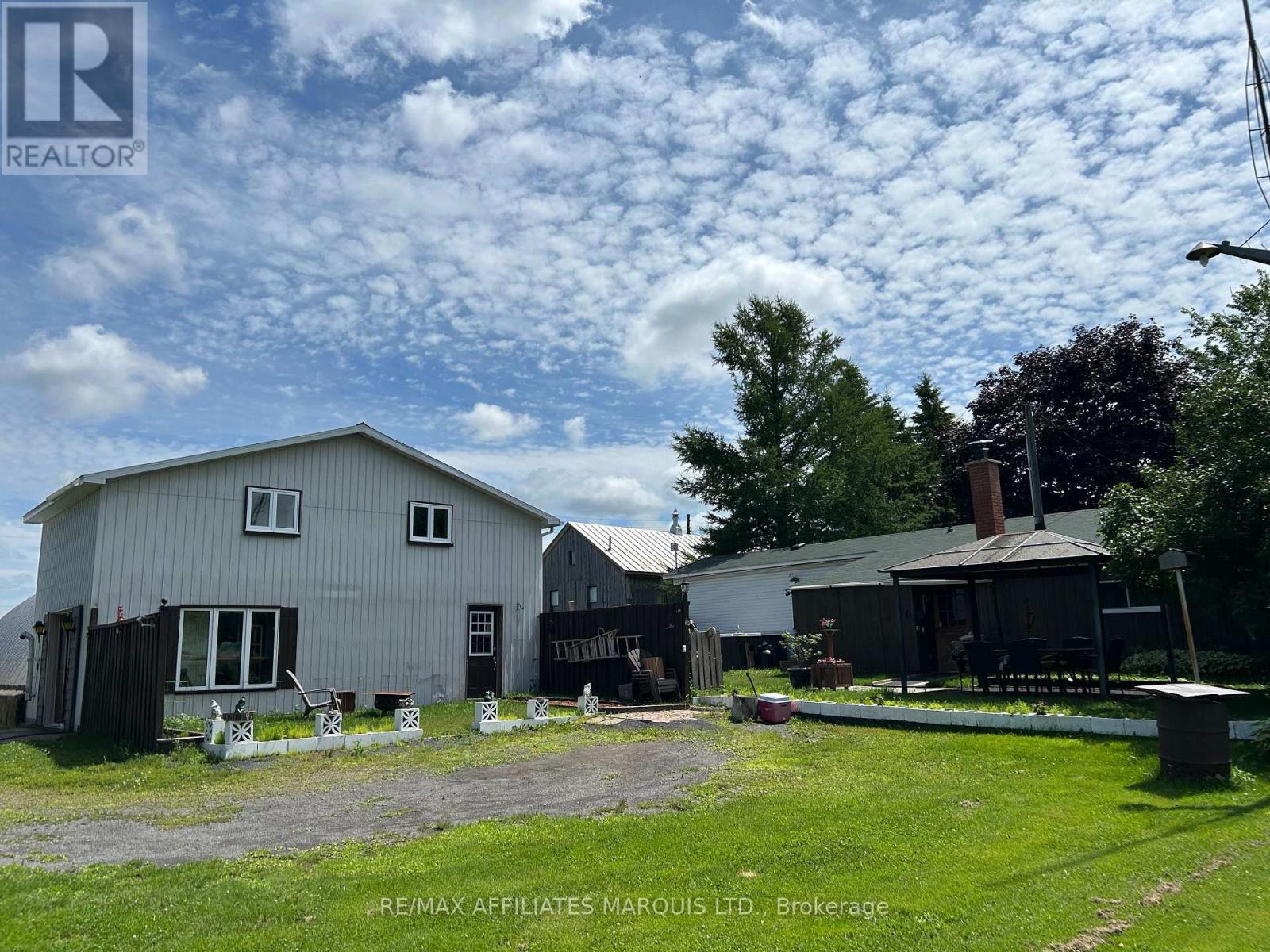 20977 Lochiel Road, North Glengarry, Ontario  K0C 1A0 - Photo 22 - X12052613