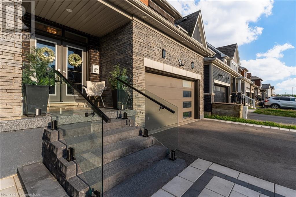 Property at 18 LISE Lane image 4