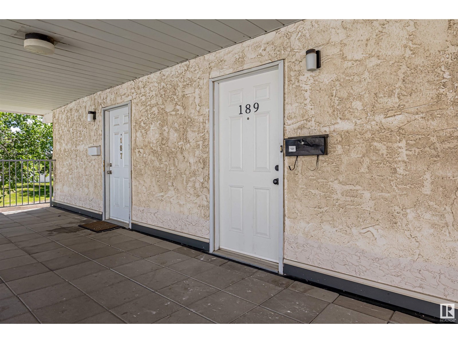Property at 189 LANCASTER TC NW image 5