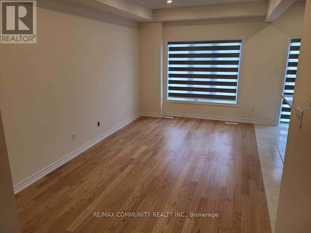 Property at 2410 ANGORA STREET image 4