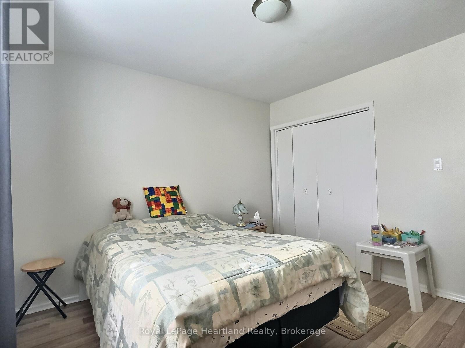 46 Gidley Street W, South Huron, Ontario  N0M 1S2 - Photo 18 - X12271344