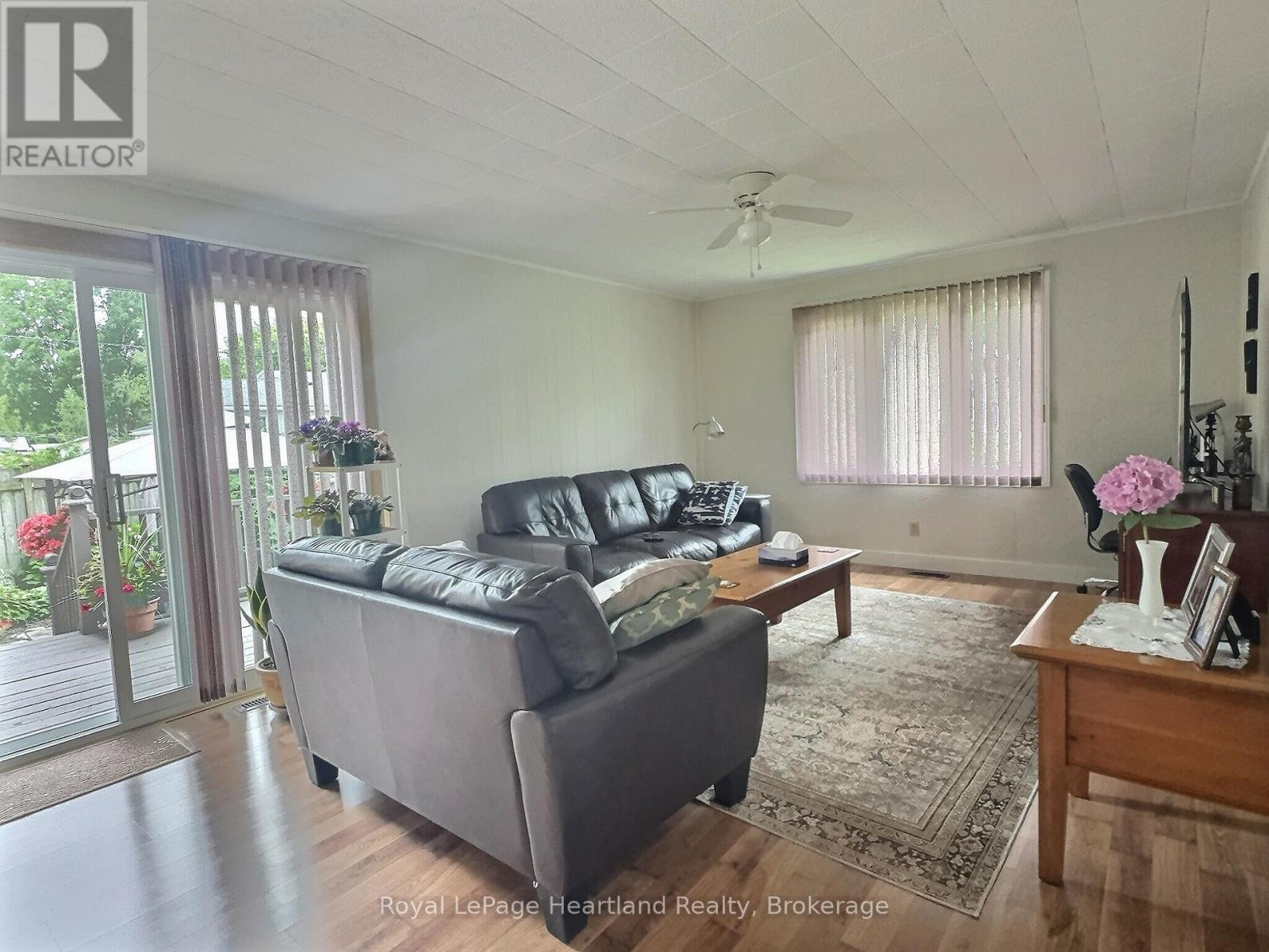 46 Gidley Street W, South Huron, Ontario  N0M 1S2 - Photo 12 - X12271344