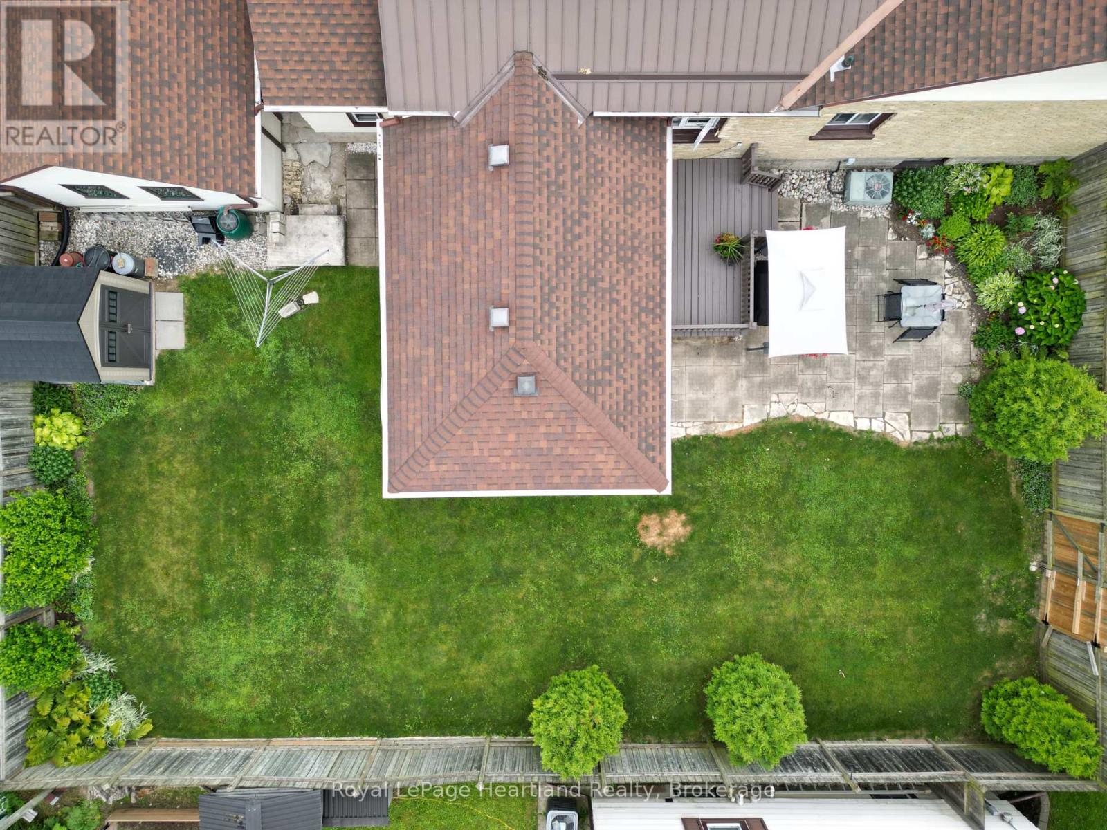 46 Gidley Street W, South Huron, Ontario  N0M 1S2 - Photo 27 - X12271344
