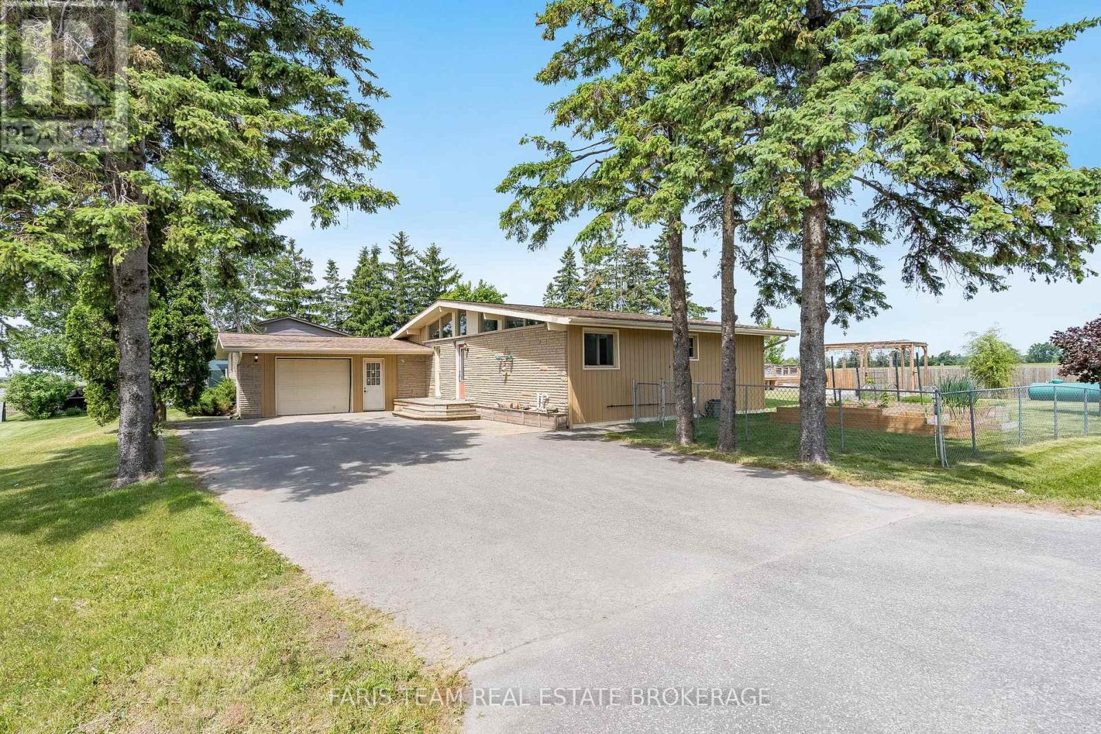 Property at 7466 11TH LINE image 1
