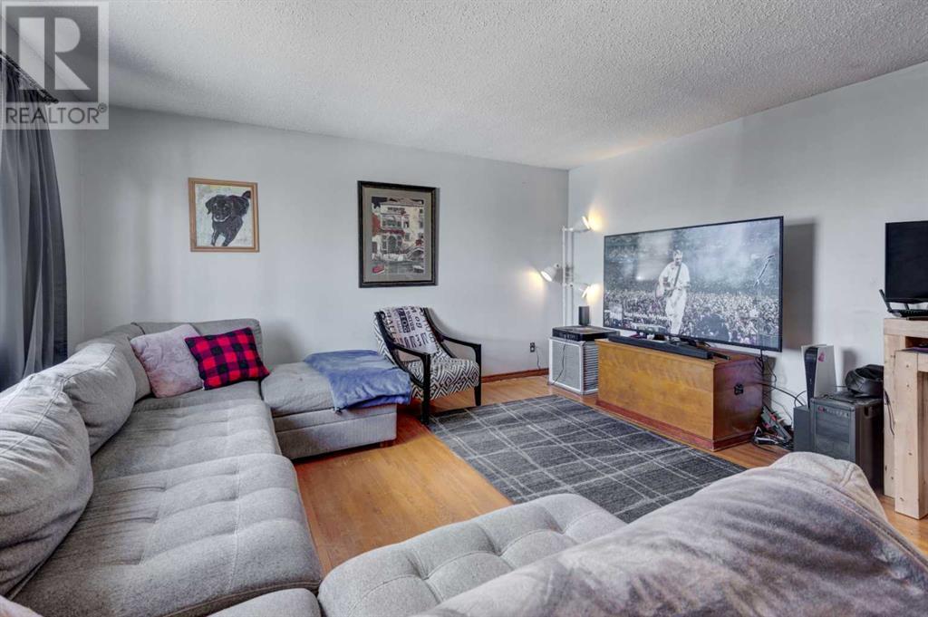 Property at 1316 Radisson Drive SE image 3