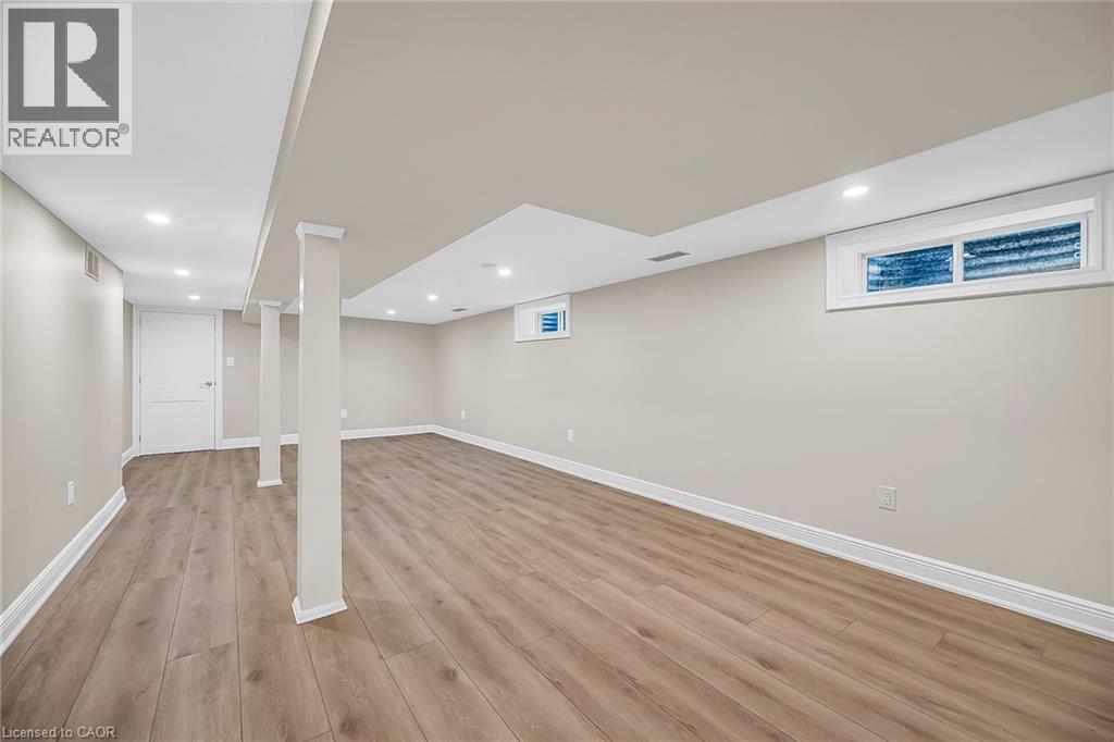 14 Glen Vista Drive, Hamilton, Ontario  L8K 6B7 - Photo 32 - 40742902