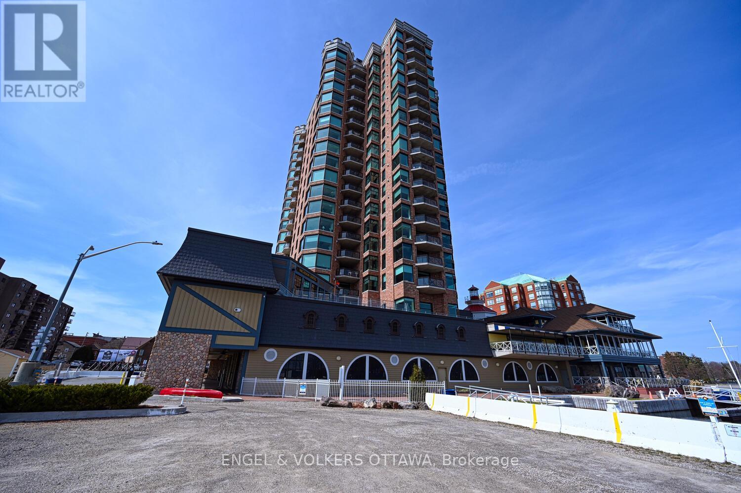 1504 - 15 ST ANDREW STREET, brockville, Ontario