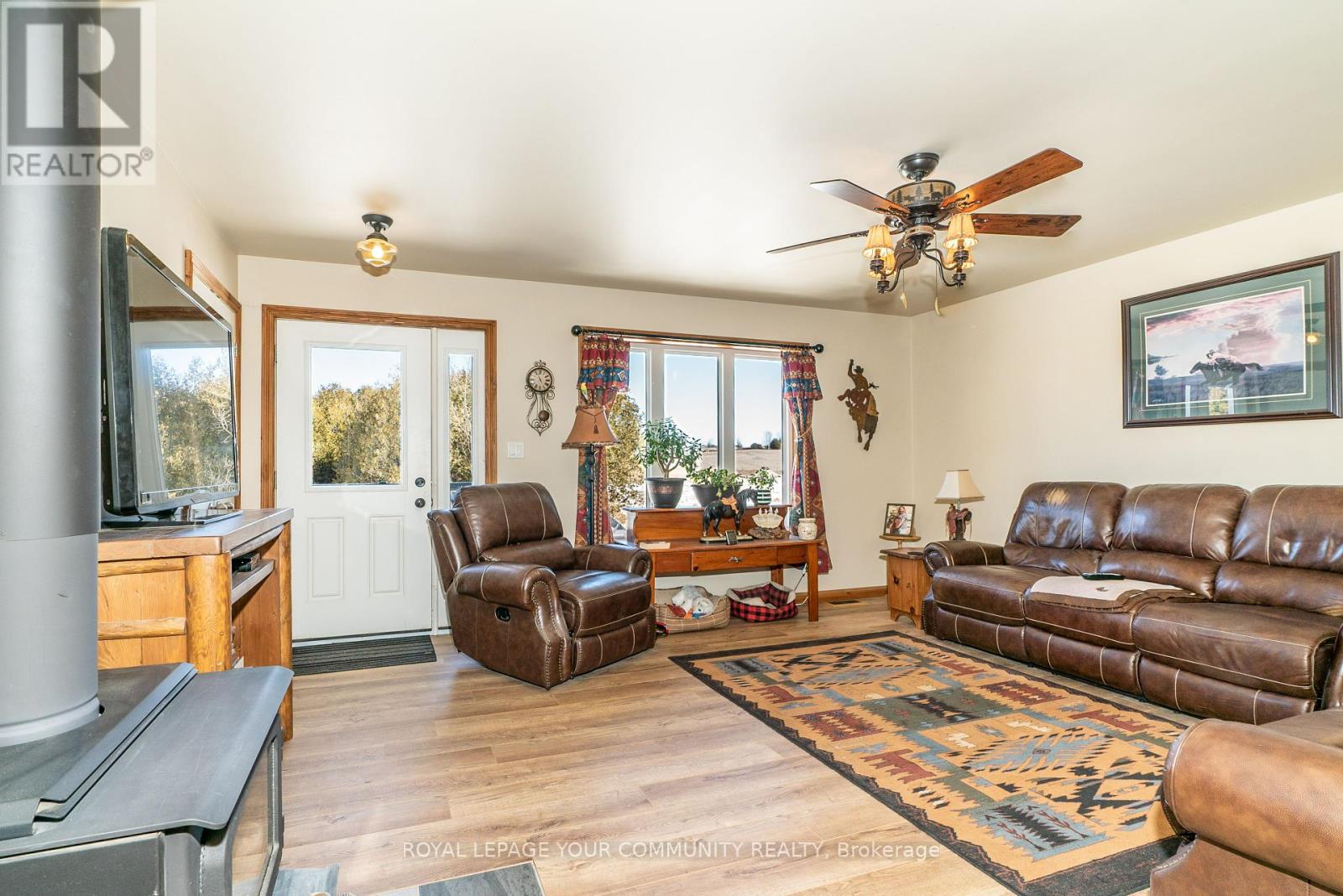 2236 County 36 Road, Kawartha Lakes (Verulam), Ontario  K0M 1L0 - Photo 13 - X12272253