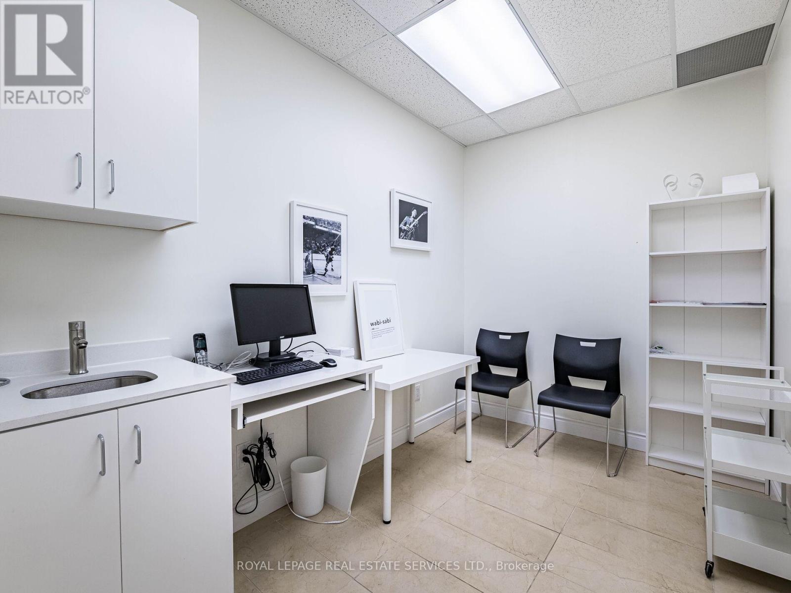 4 - 287 Dundas Street E, Hamilton (Waterdown), Ontario  L0R 2H6 - Photo 32 - X12272407