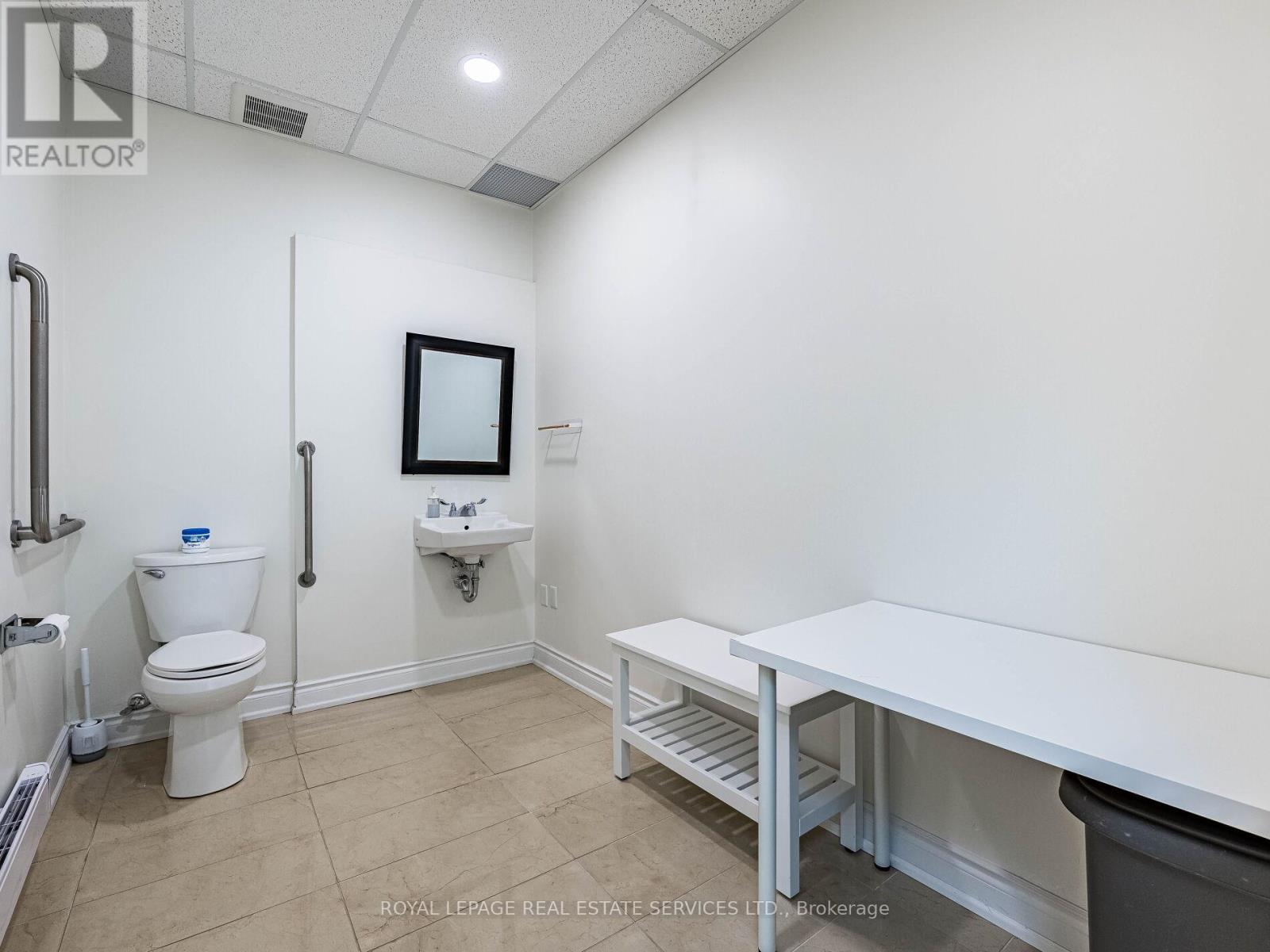 4 - 287 Dundas Street E, Hamilton (Waterdown), Ontario  L0R 2H6 - Photo 33 - X12272407