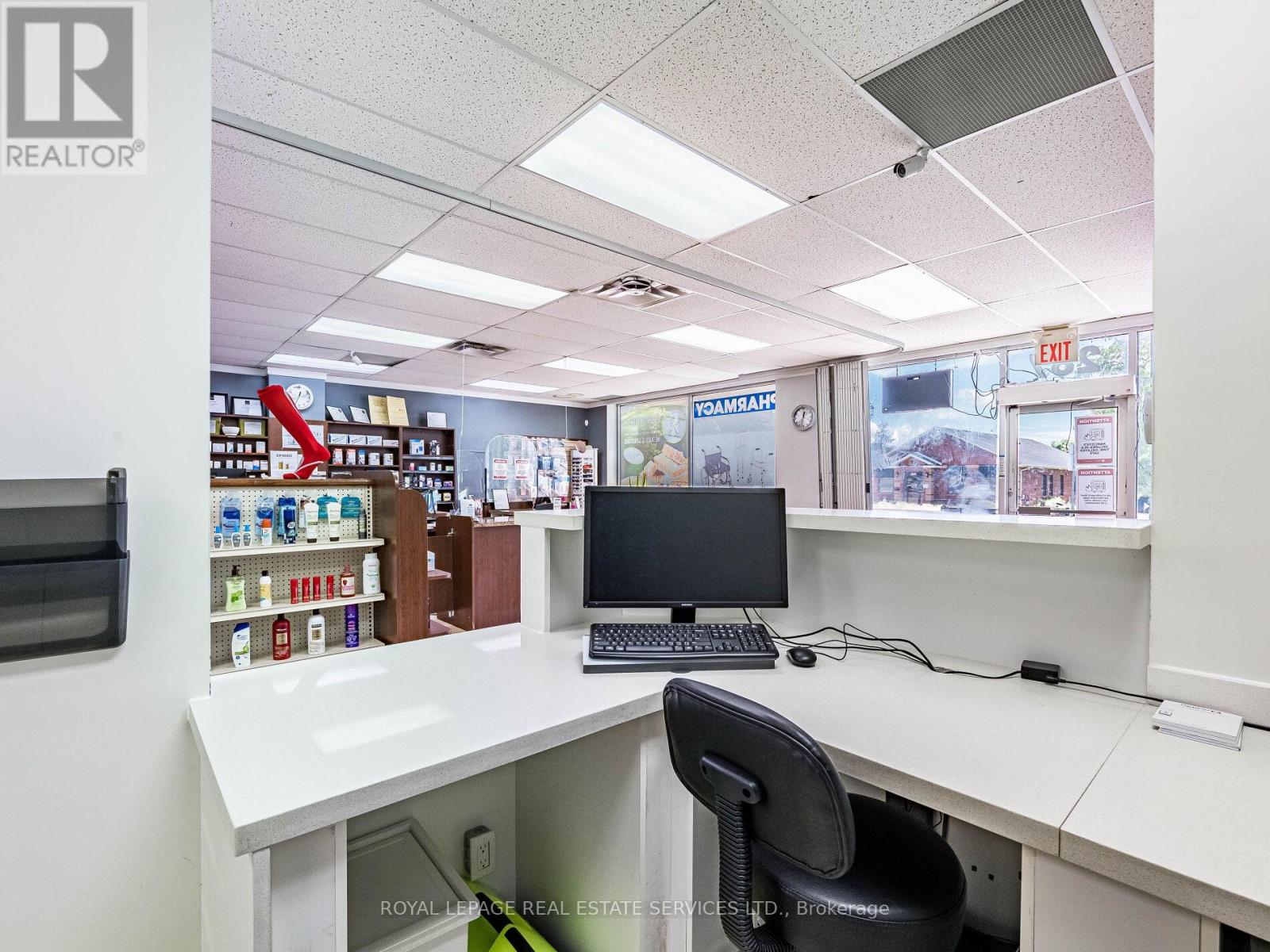 4 - 287 Dundas Street E, Hamilton (Waterdown), Ontario  L0R 2H6 - Photo 35 - X12272407