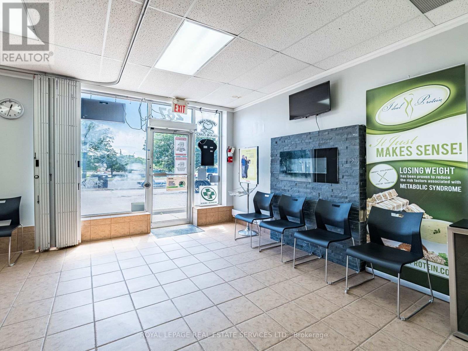 4 - 287 Dundas Street E, Hamilton (Waterdown), Ontario  L0R 2H6 - Photo 36 - X12272407
