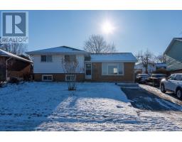 936 ALICE STREET, Woodstock, Ontario