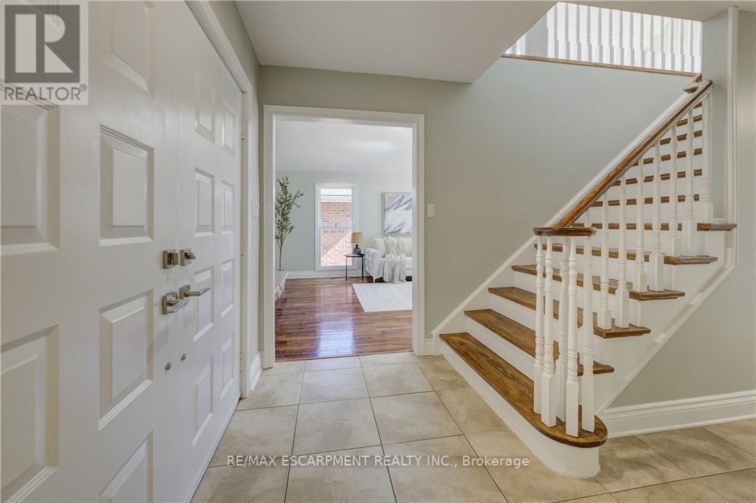 Property at 5180 SOUTHGATE AVENUE image 3