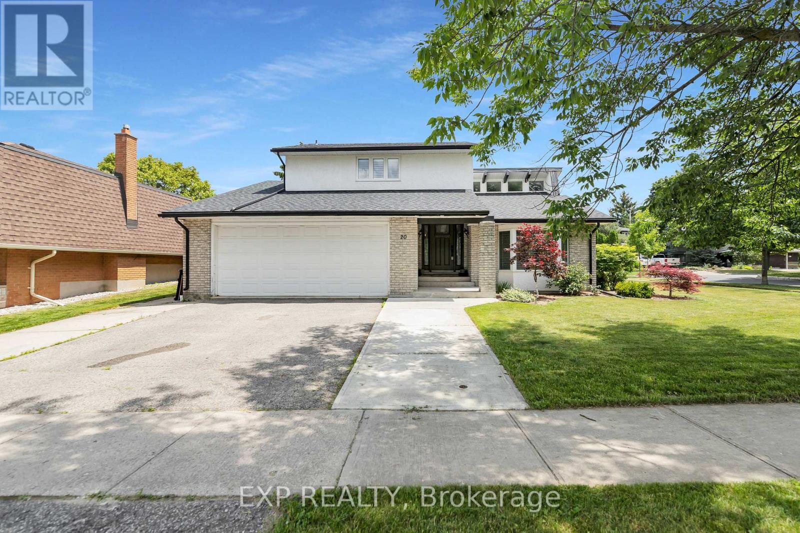 Property at 30 BLUE SPRUCE COURT image 1