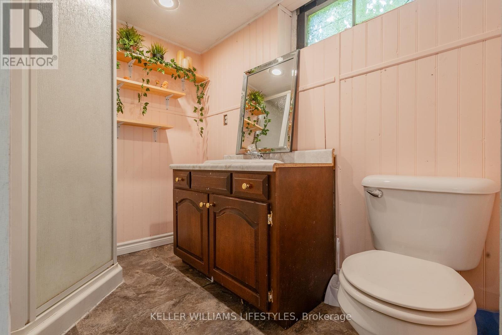 188 Cayley Street, Goderich, Ontario  N7A 2A3 - Photo 32 - X12263881