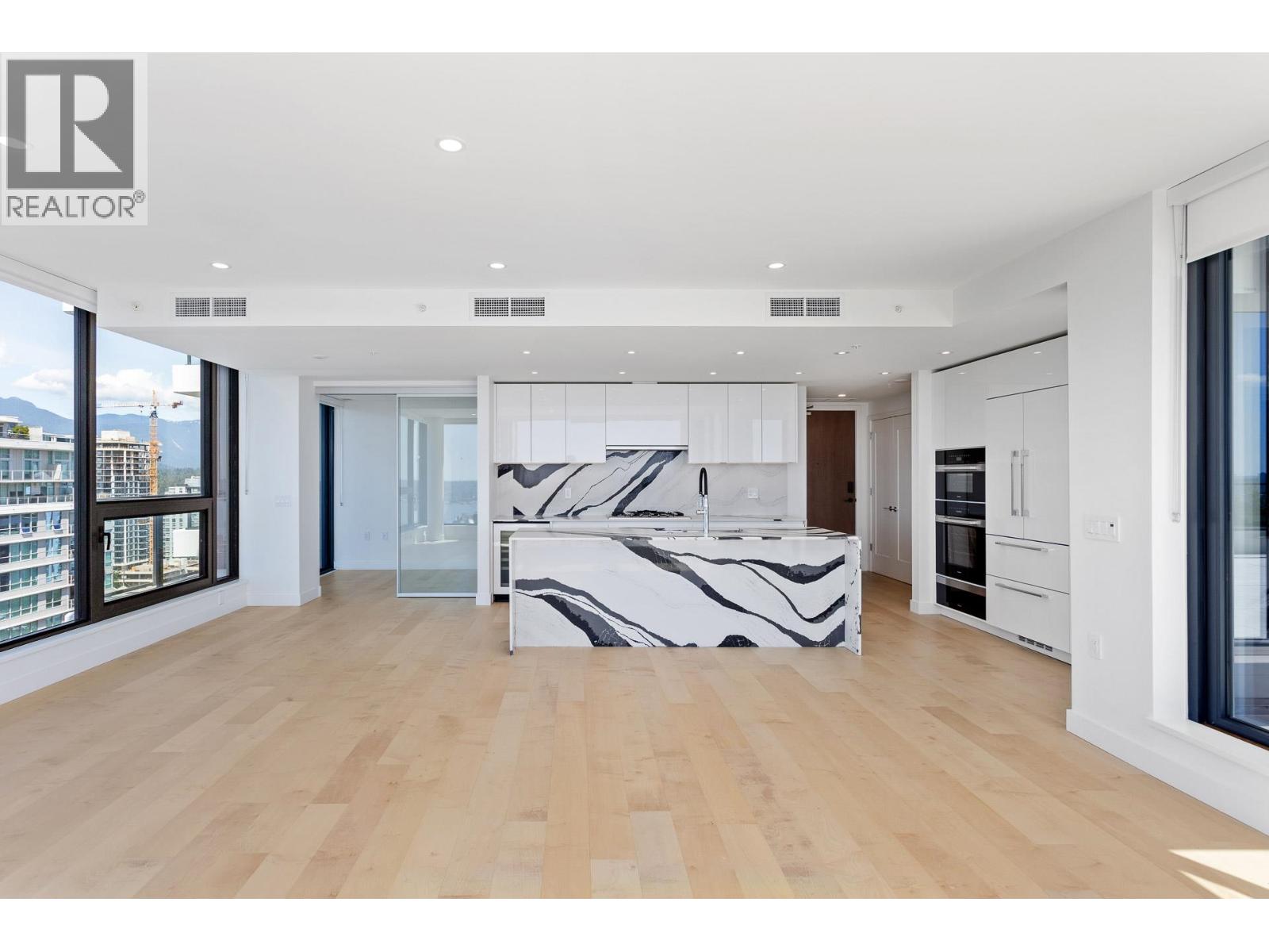 1602 135 E 13th Street, North Vancouver, British Columbia  V7L 0J8 - Photo 11 - R3024910