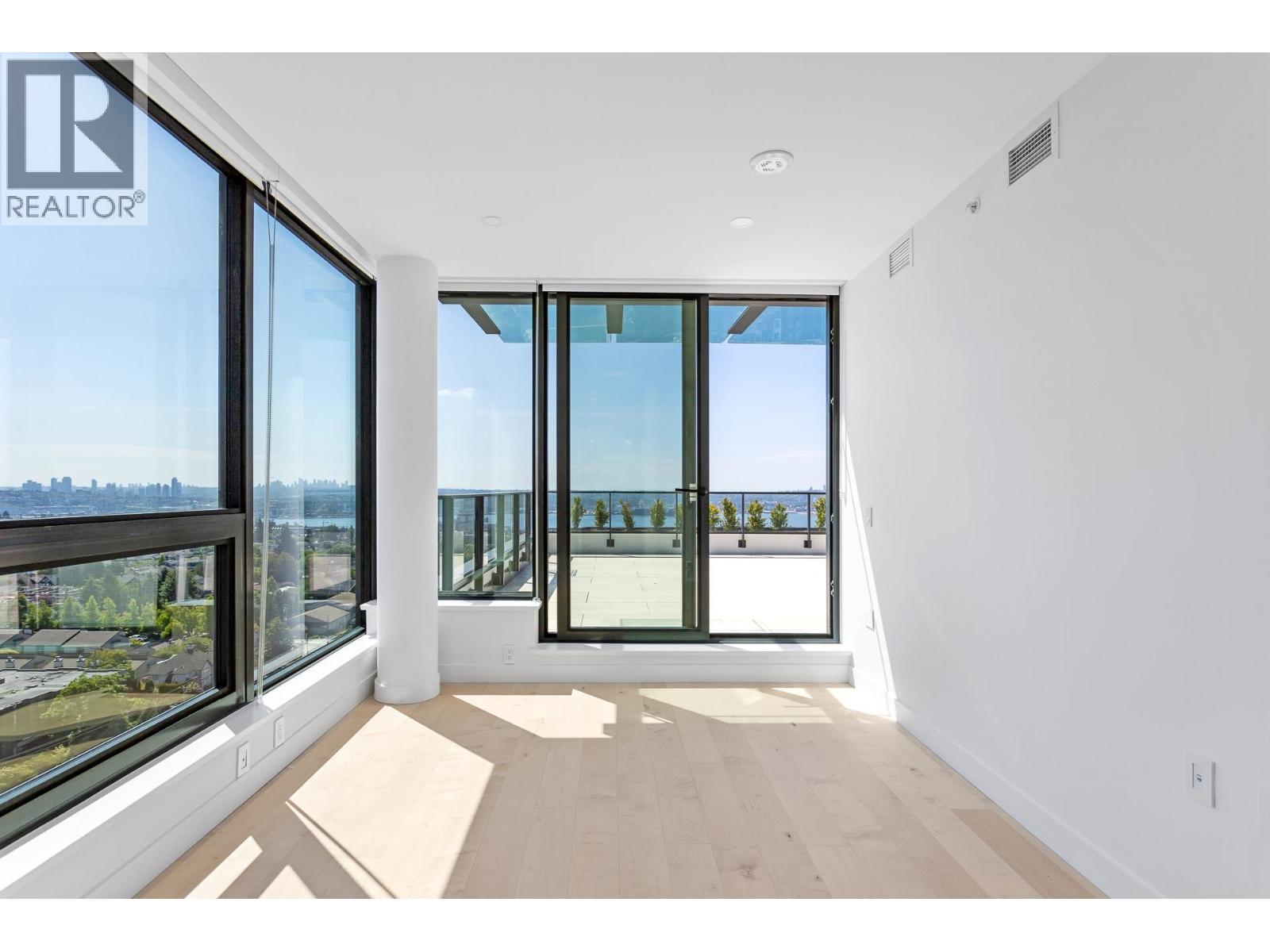 1602 135 E 13th Street, North Vancouver, British Columbia  V7L 0J8 - Photo 26 - R3024910