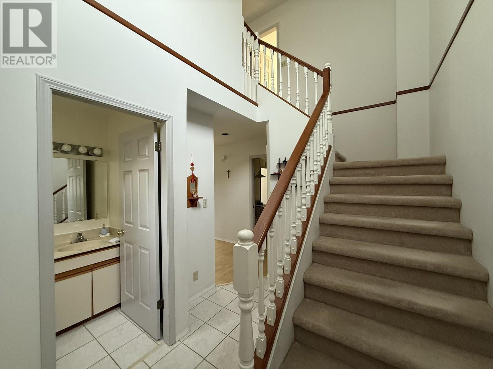 Property at 488 E 43RD AVENUE image 5