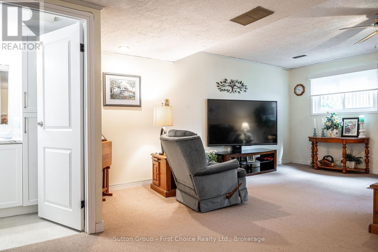 43 Wooton Court, Stratford, Ontario N4Z 1B9 - Photo 30 - X12272717