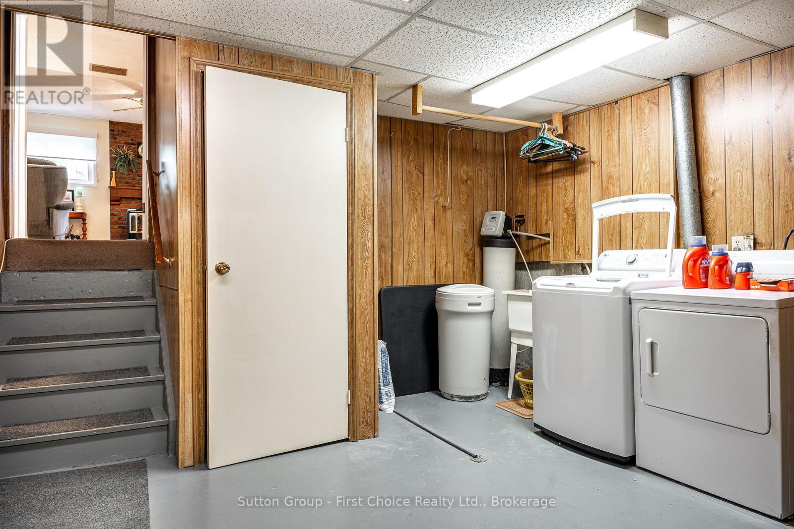 43 Wooton Court, Stratford, Ontario N4Z 1B9 - Photo 32 - X12272717