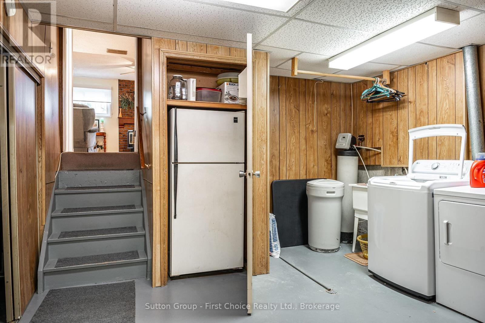 43 Wooton Court, Stratford, Ontario N4Z 1B9 - Photo 33 - X12272717