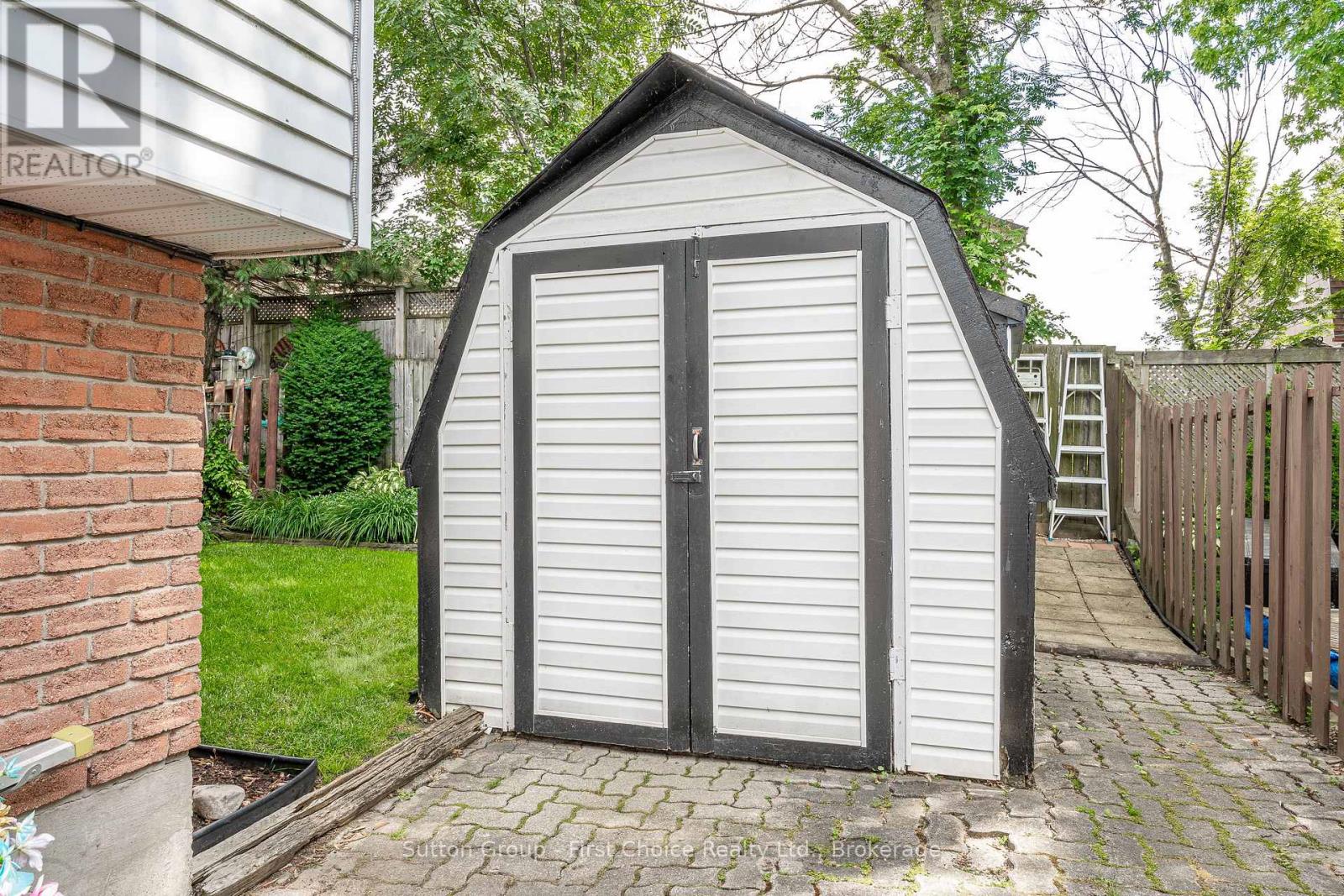 43 Wooton Court, Stratford, Ontario N4Z 1B9 - Photo 40 - X12272717