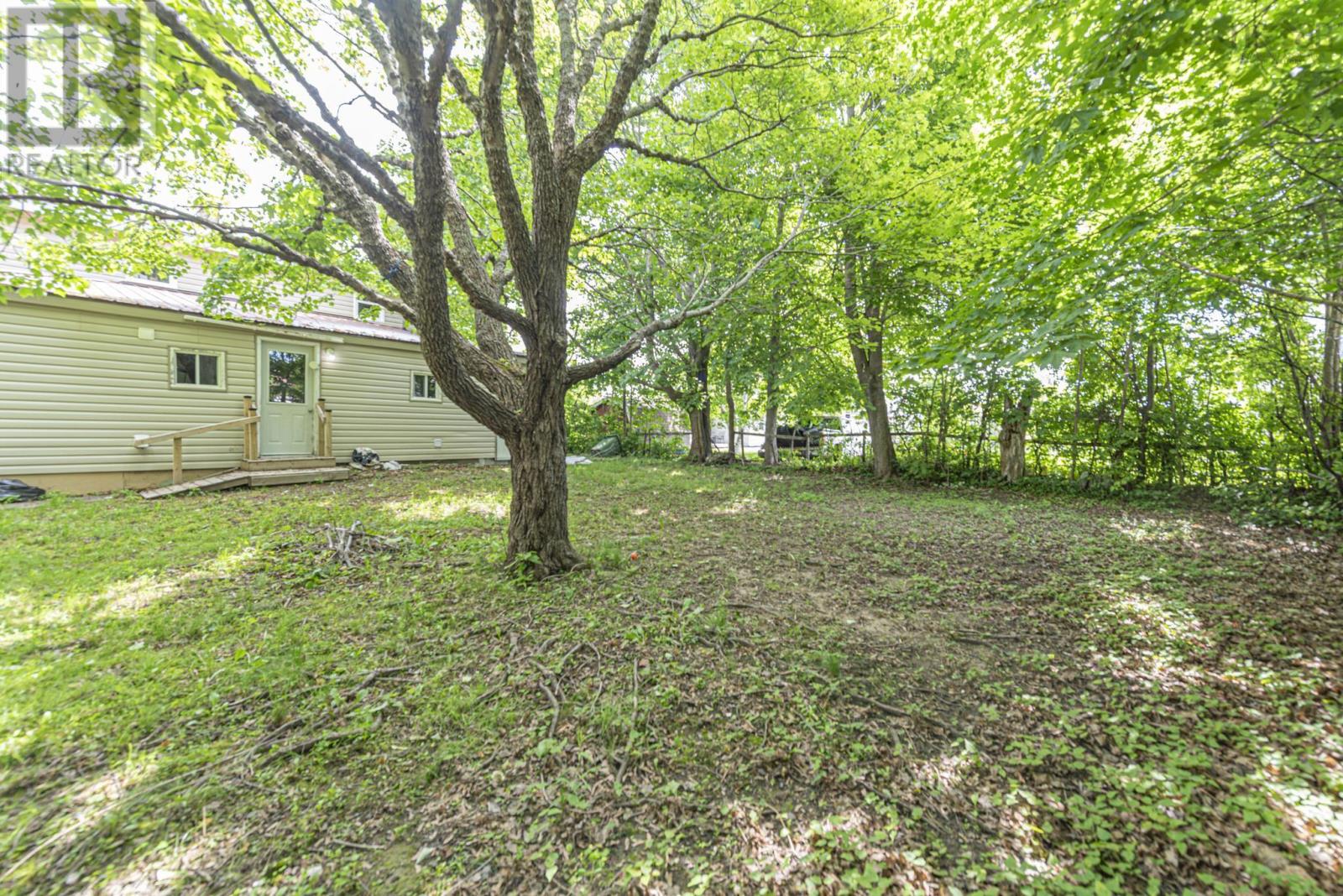 1951 Church Street, Westville, Nova Scotia  B0K 2A0 - Photo 7 - 202516022