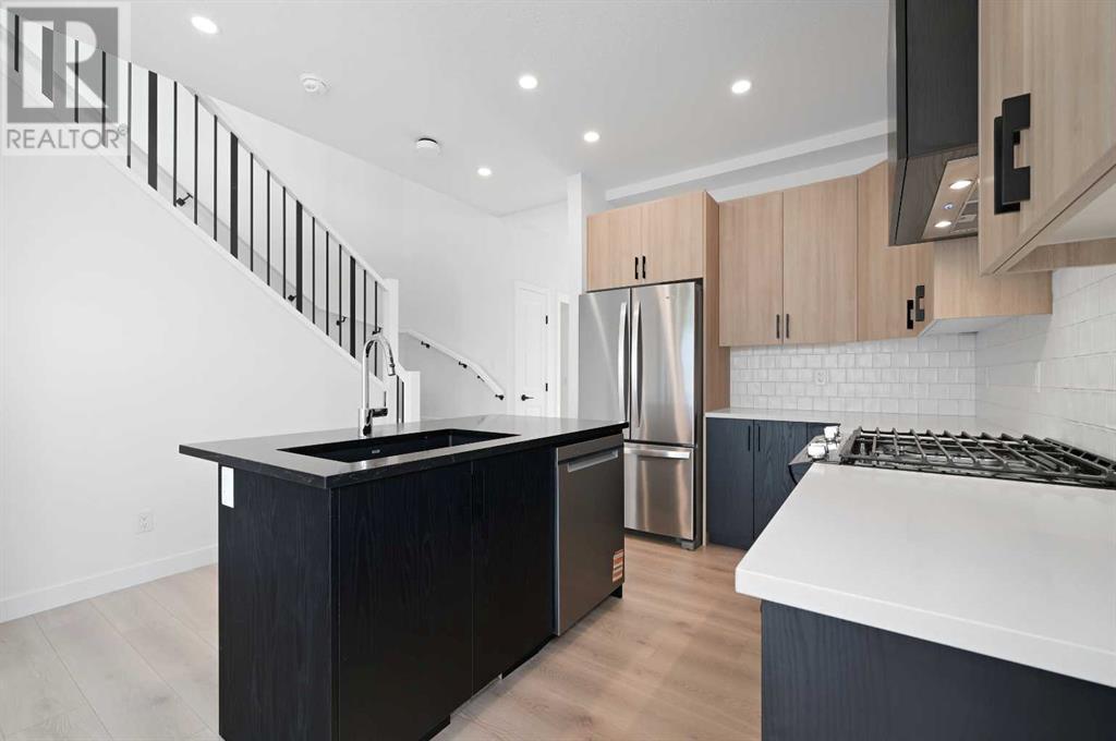 Property at 14520 24 Street NW image 3