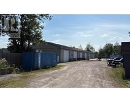 305 CENTRE STREET Unit# 1, Petrolia, Ontario