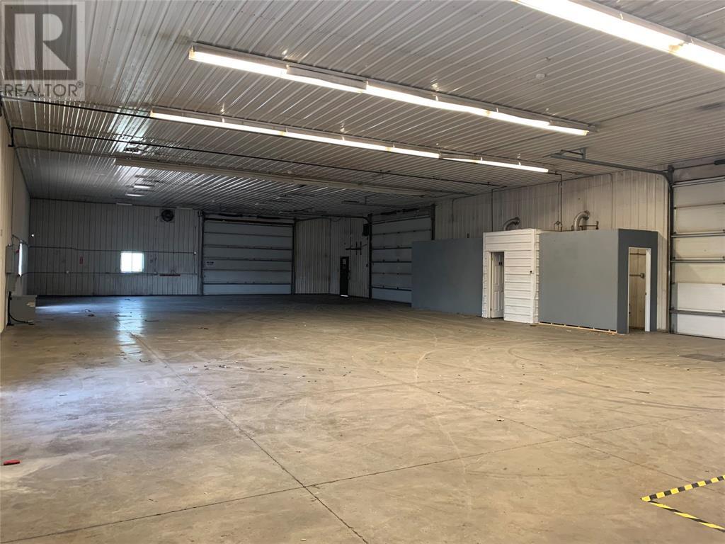 305 Centre Street Unit# 1, Petrolia, Ontario  N0L 1R0 - Photo 3 - 25017329