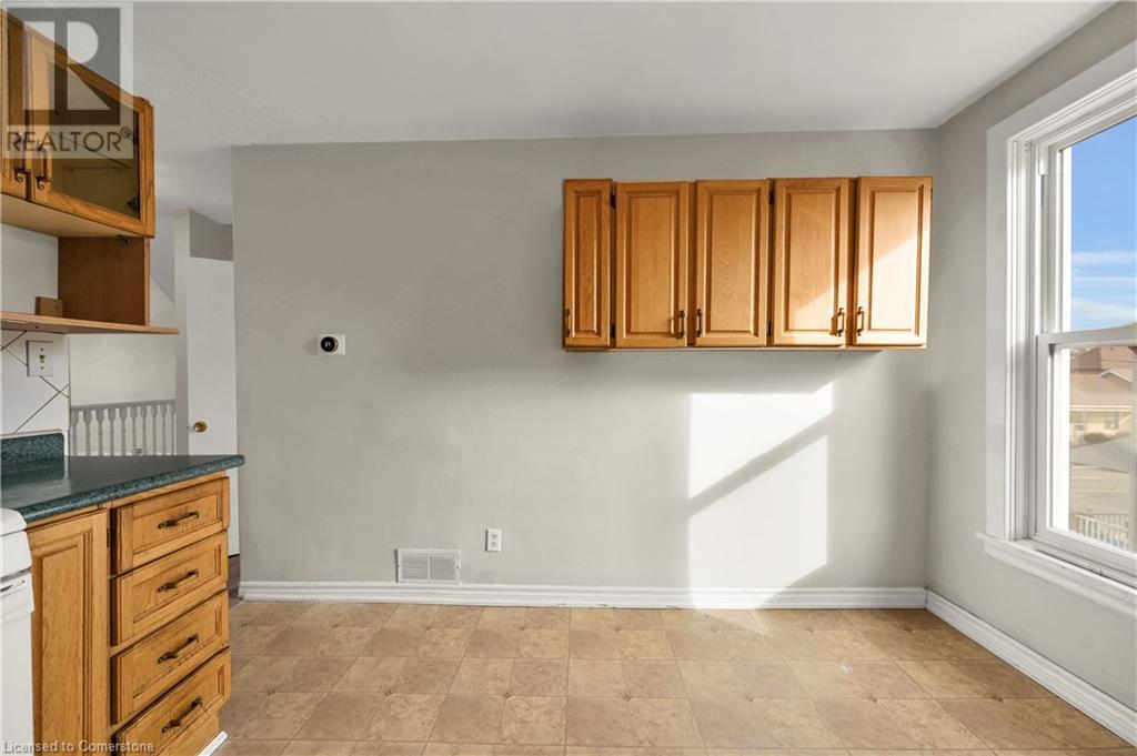 90 West Avenue N, Hamilton, Ontario  L8L 5C2 - Photo 16 - 40749081