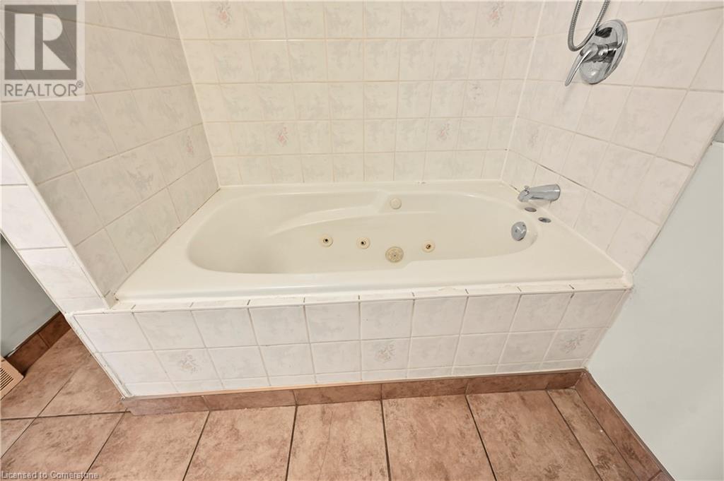 90 West Avenue N, Hamilton, Ontario  L8L 5C2 - Photo 20 - 40749081