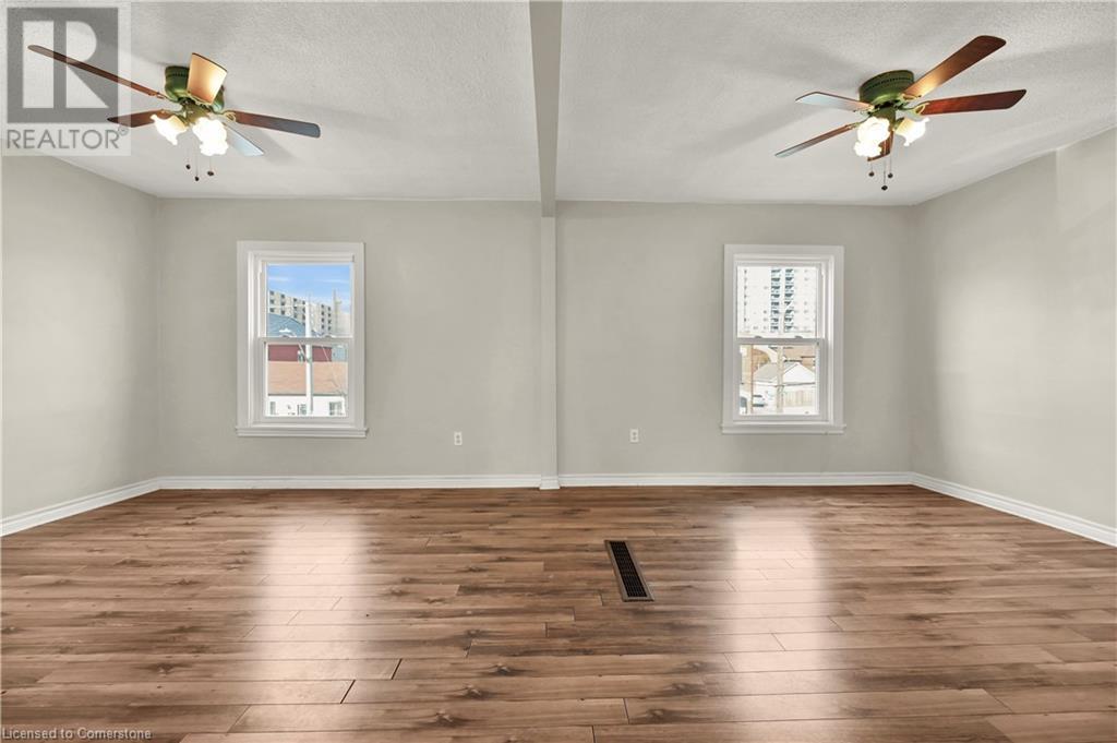 90 West Avenue N, Hamilton, Ontario  L8L 5C2 - Photo 7 - 40749081