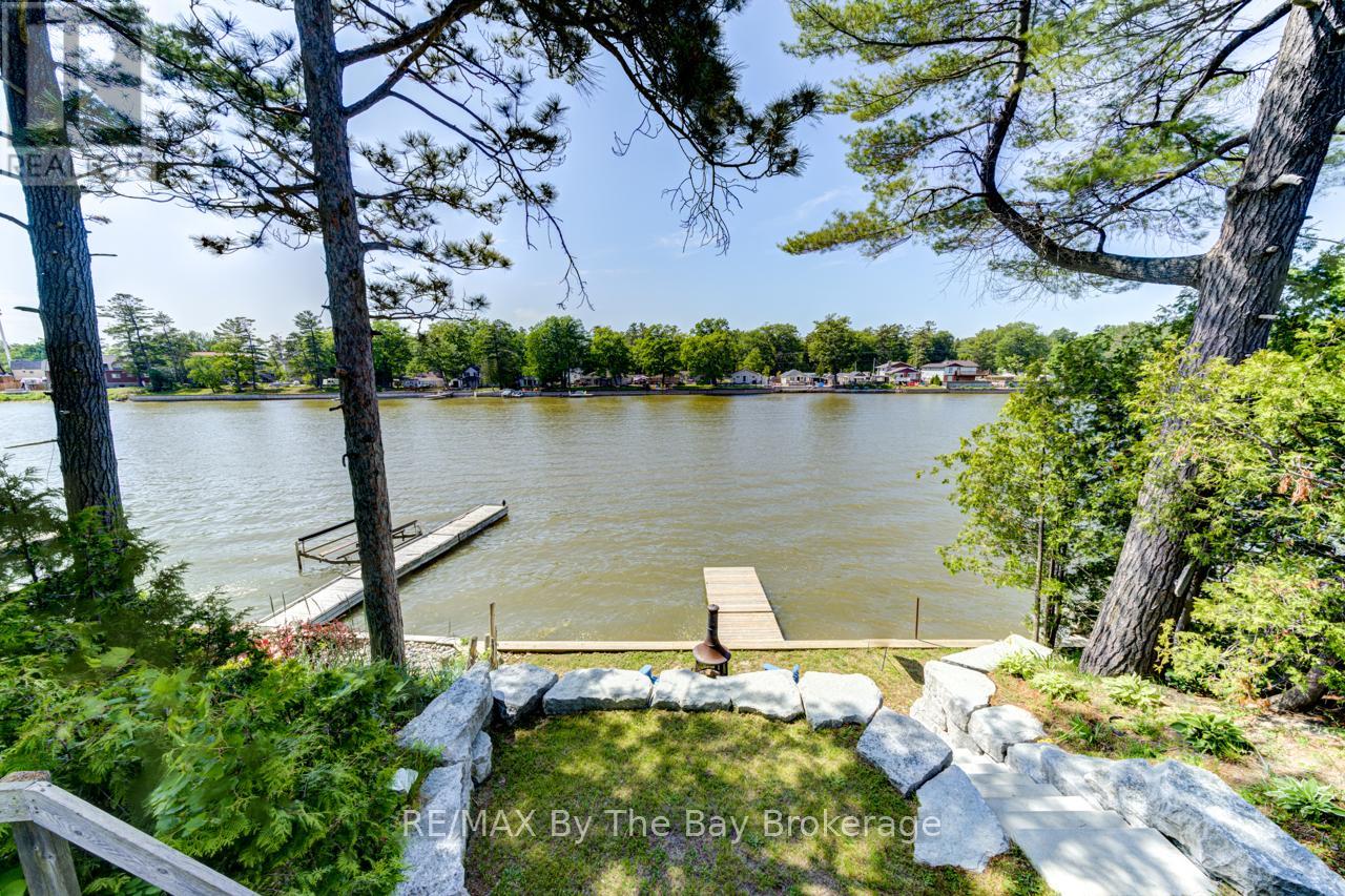 1250 River Road W, Wasaga Beach, Ontario  L9Z 2W6 - Photo 31 - S12226887