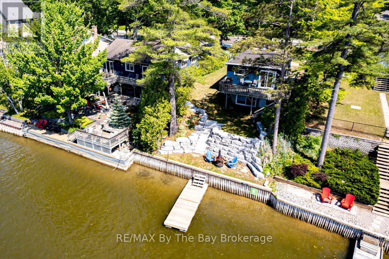 1250 River Road W, Wasaga Beach, Ontario  L9Z 2W6 - Photo 44 - S12226887