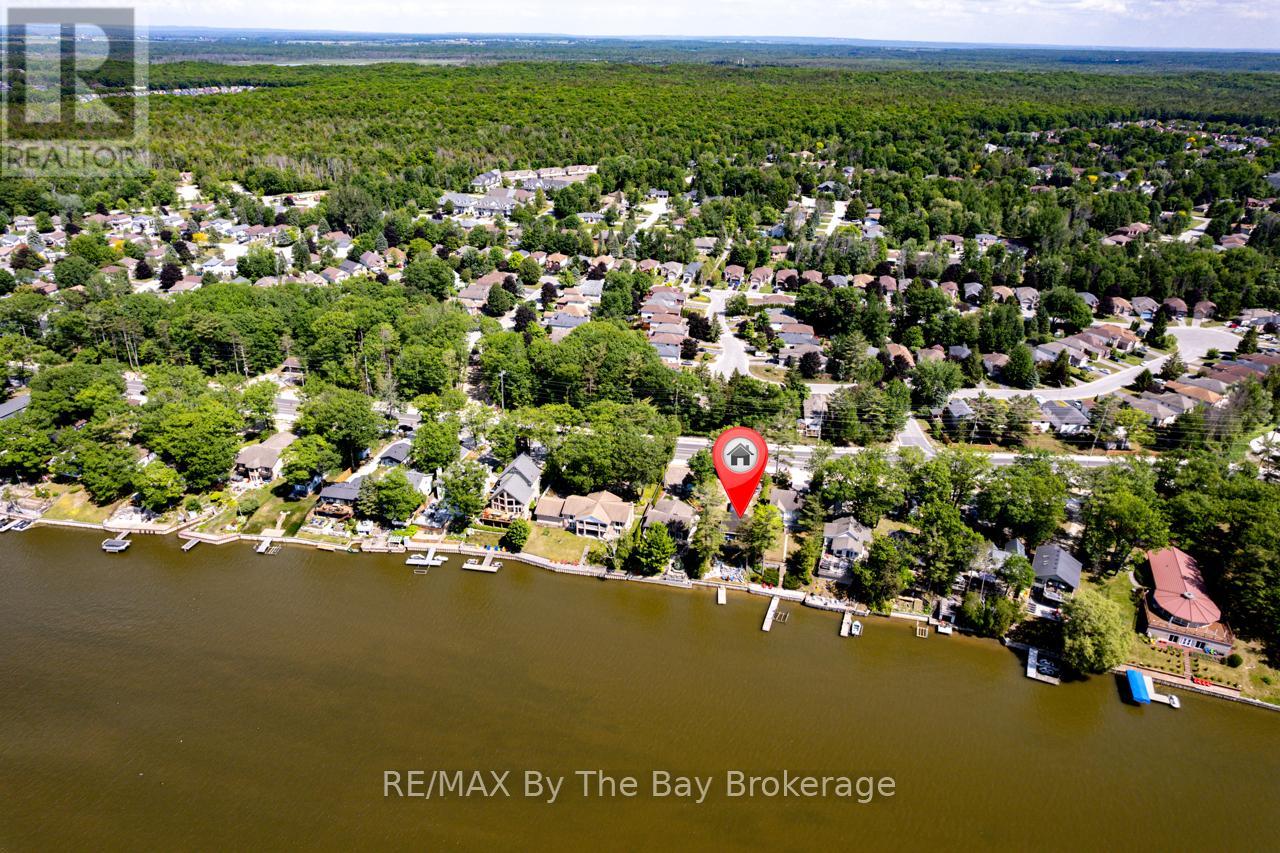 1250 River Road W, Wasaga Beach, Ontario  L9Z 2W6 - Photo 40 - S12226887