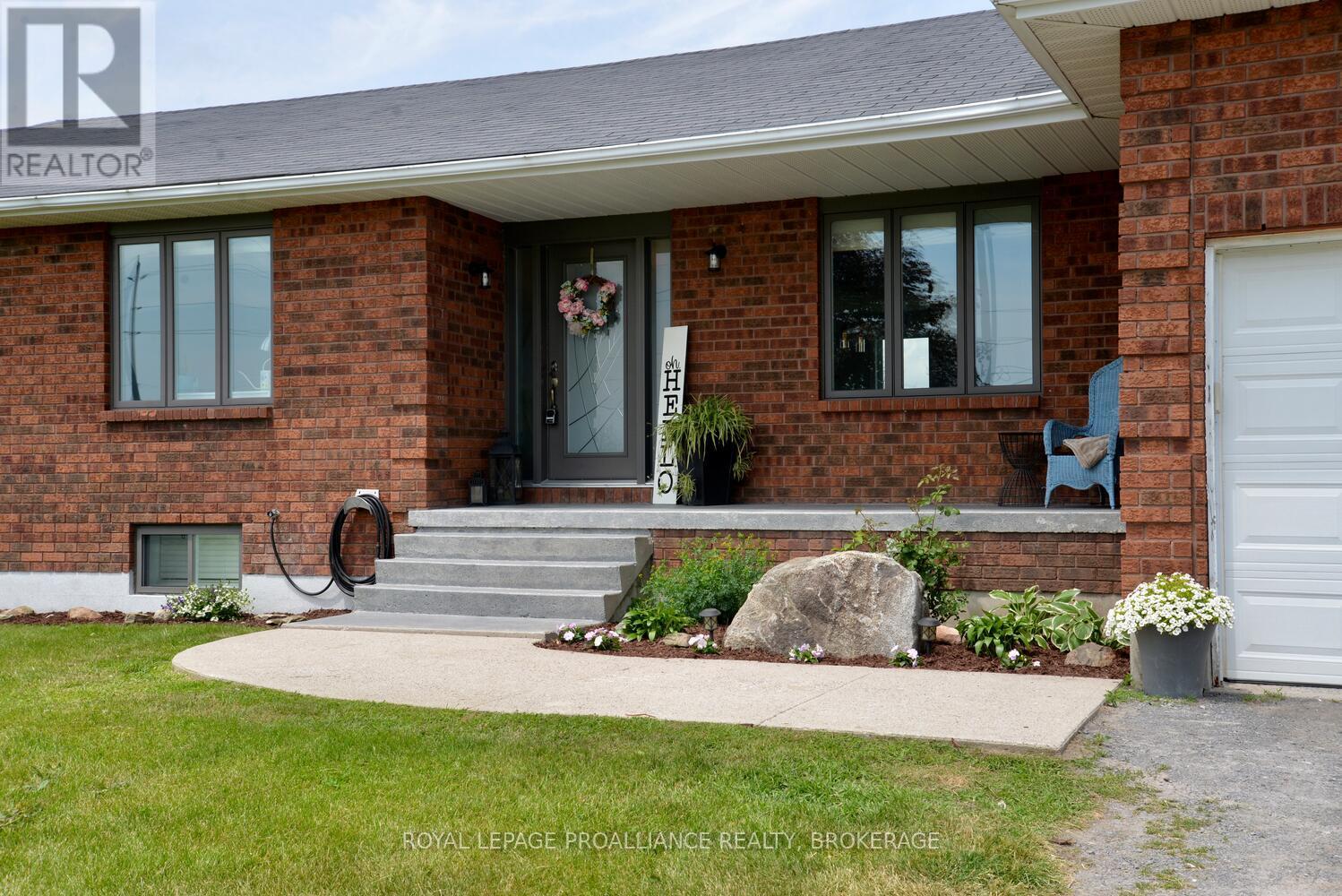 4154 Unity Road, Kingston, Ontario  K0H 2H0 - Photo 1 - X12272700