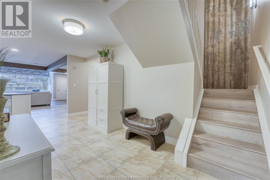 Property at 2175 WYANDOTTE STREET East Unit# 107 image 5