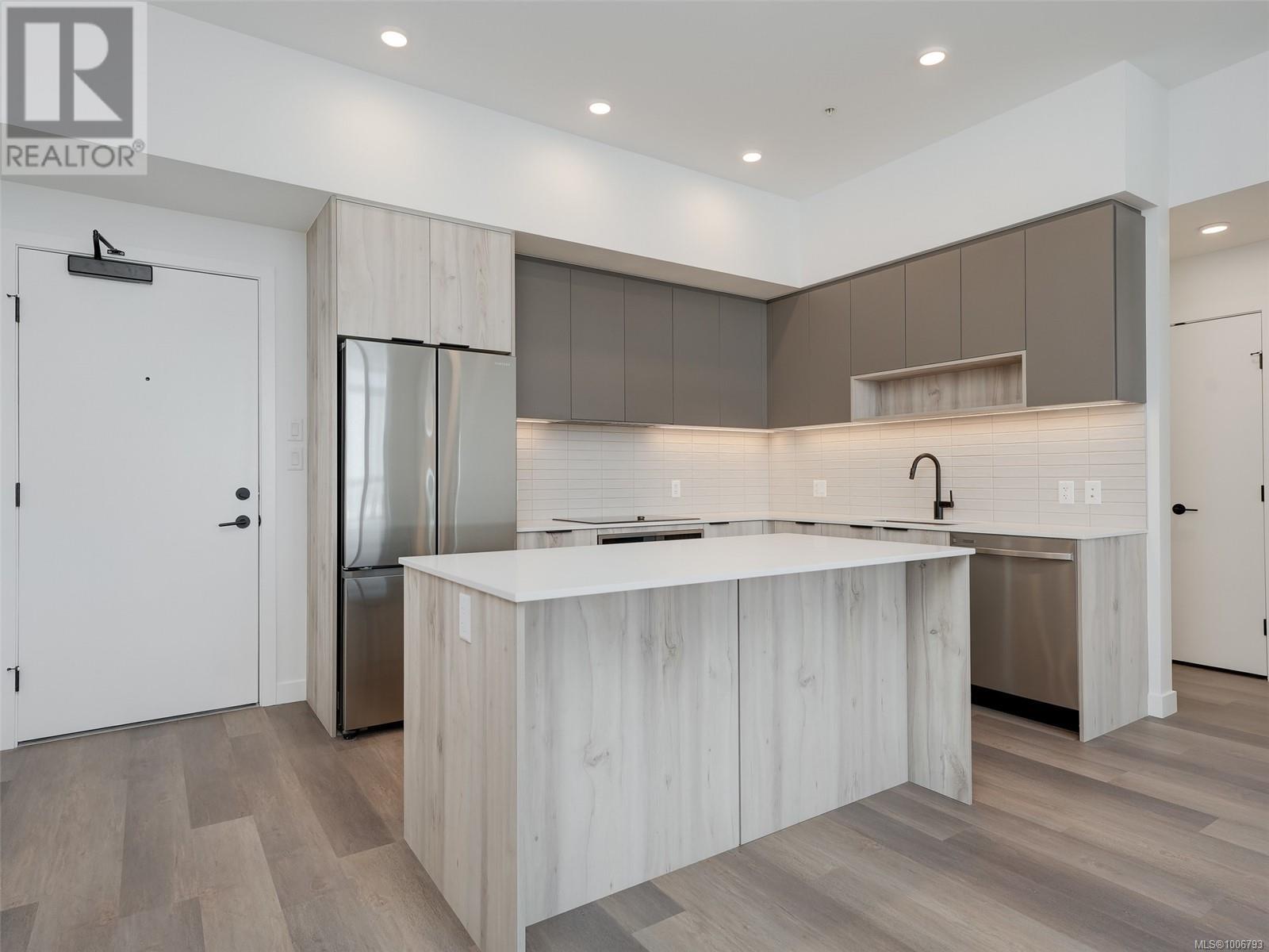 409 3564-A Ryder Hesjedal Way, Colwood, British Columbia  V9C 0V3 - Photo 6 - 1006793