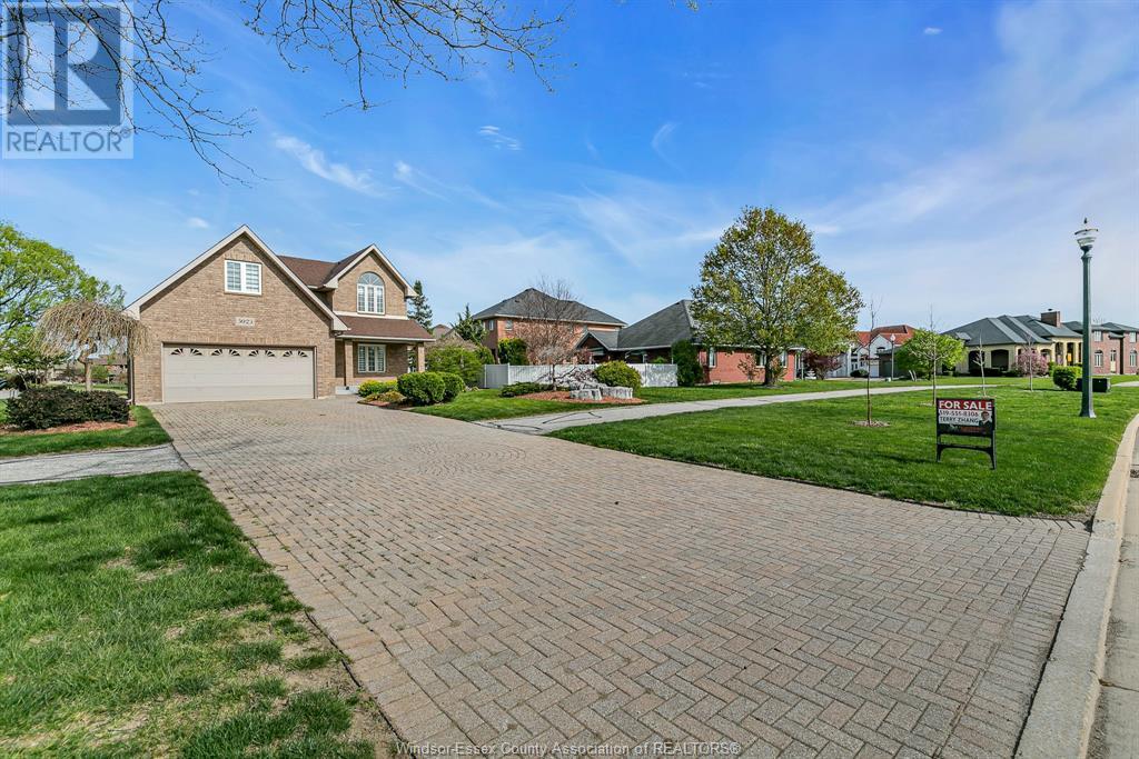 Property at 5023 SOUTHWOOD LAKES image 3