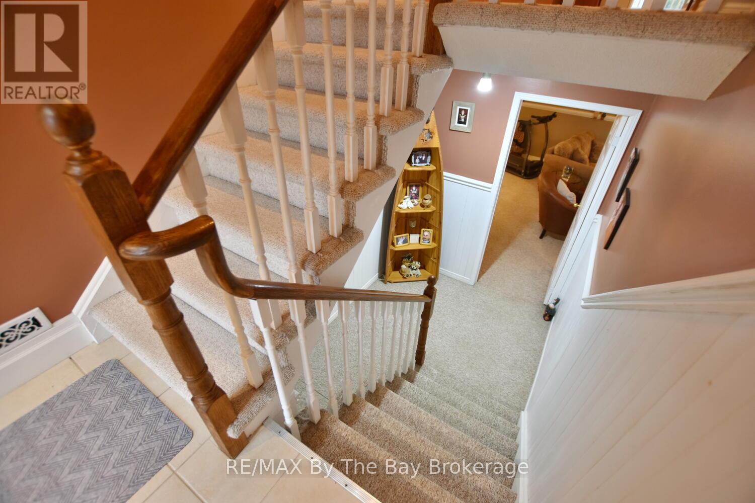 97 Glen Eton Road, Wasaga Beach, Ontario  L9Z 1E8 - Photo 16 - S12272852