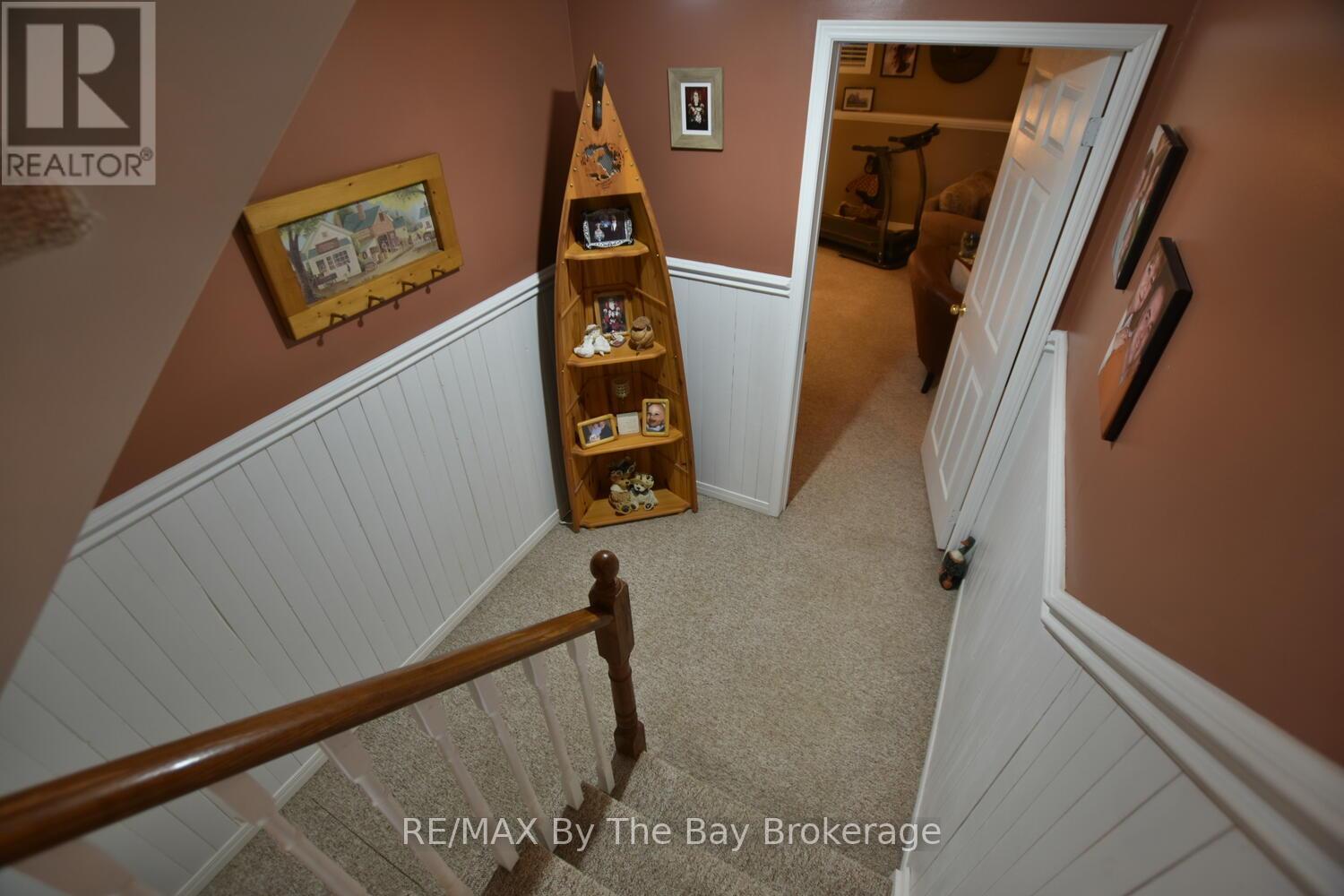 97 Glen Eton Road, Wasaga Beach, Ontario  L9Z 1E8 - Photo 17 - S12272852